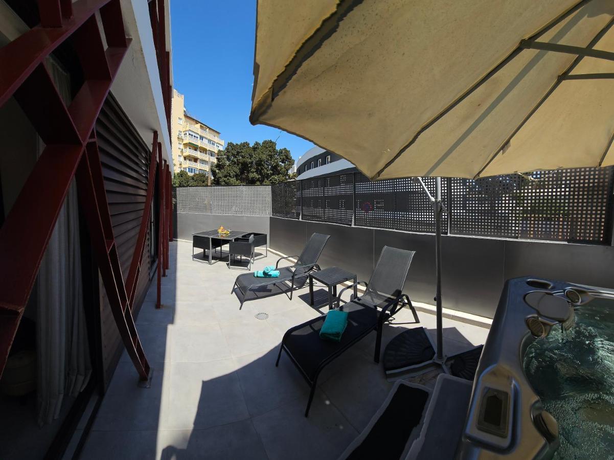 Nogalera Quintessence Apartment With Private Parking By Namaste Elite Torremolinos Kültér fotó